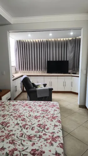 Apartamento com área privativa na Rua Vila da Barra no Barreiro de Baixo