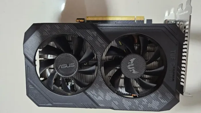 ASUS TUF Gaming GeForce GTX 1650 4GB GDDR6 - Versão com chip TU106 (NVENC Turing)