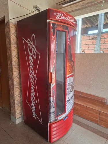 Cervejeira Metalfrio Budweiser 572 Lt