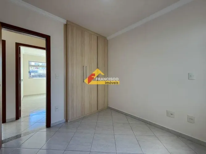 Apartamento para aluguel, 3 quartos, 1 suíte, 1 vaga, Centro - Divinópolis/MG