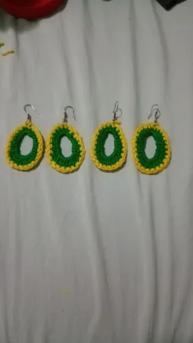Brinco de crochê Brasil