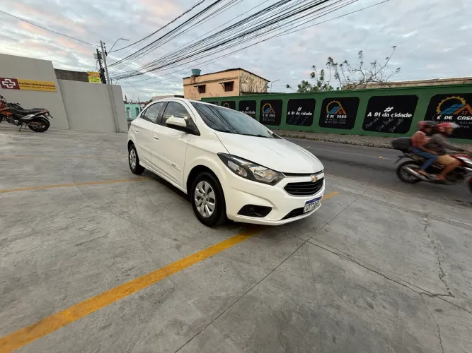 Chevrolet Onix Hatch LT 1.0 8V Flex Mec. 4P 2019