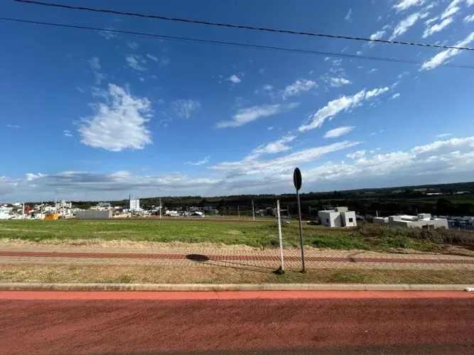 Vendo terreno no Vederti com378 m² por 245 mil