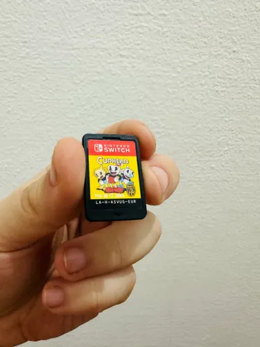 Jogo Original para Nintendo switch - Cuphead Somente Cartucho