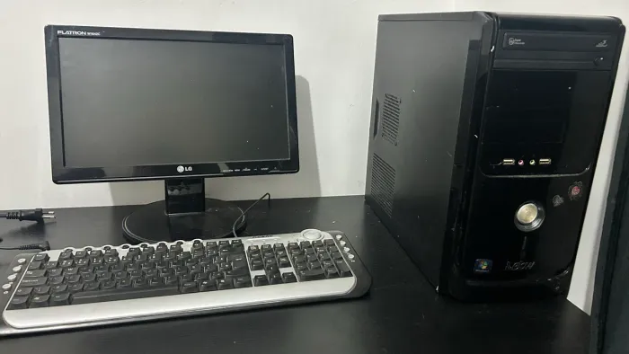 Computador para retirada de peças