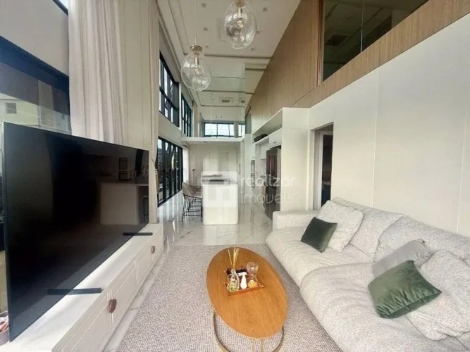 Apartamento Duplex Residencial à venda, Jurerê, Florianópolis - AD0013.