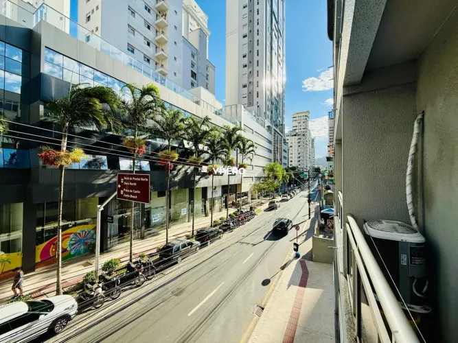 Residencial Mar Azul - Pioneiros - Balneário Camboriú com 1 dormitórios