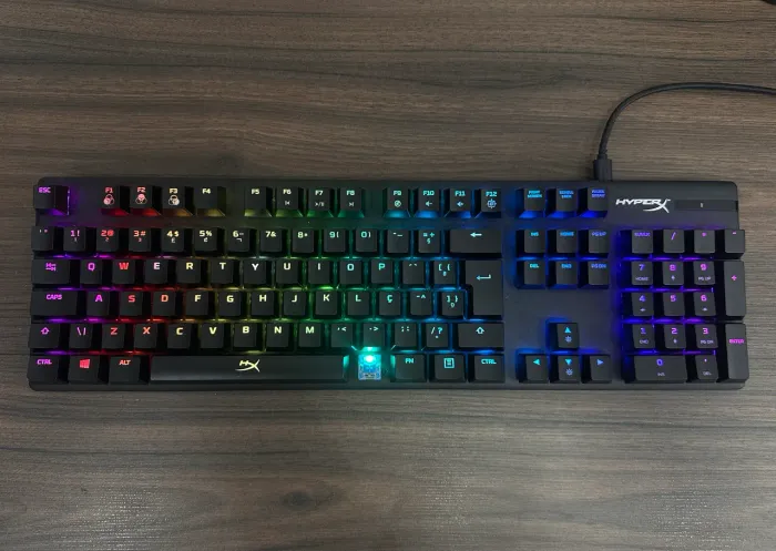 Teclado Mecânico Gamer HyperX Alloy Origins, RGB, Switch HyperX Blue, ABNT2, Preto