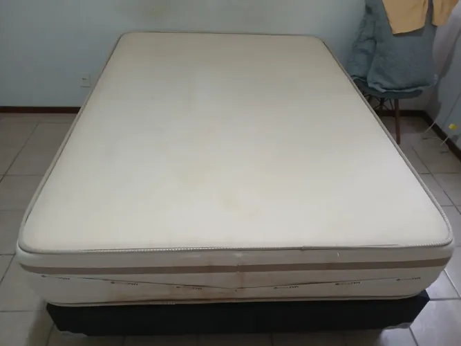 Cama Box Casal + Colchão Herval Irland Maxspring - Excelente Estado
