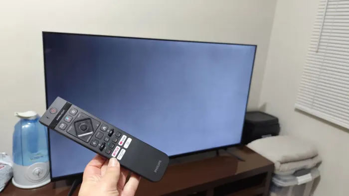 Smart TV Philips 50" 4K, com nota fiscal, aceito cartão.