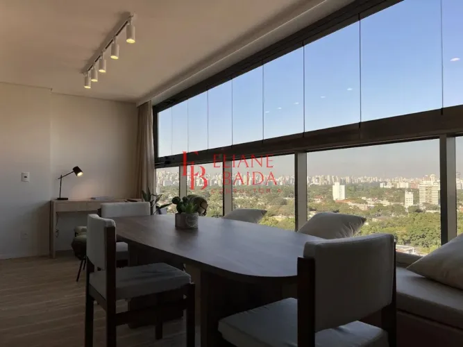 Aconchegante Apartamento Mobiliado para locação em Pinheiros-SP: 2 quartos, sala ampla , 1