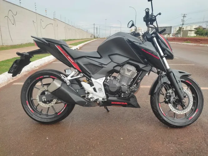 Honda CB300F Twister flex 2023