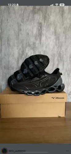 Mizuno Prophecy 14