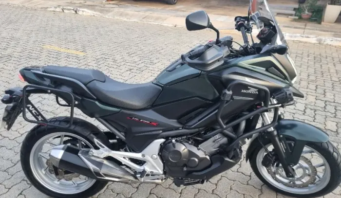 Honda NC 750X 2019/2020 Verde Fosco, 37.871 km, Equipada