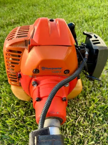 Roçadeira Husqvarna 143r-II 41,5cc 2,1hp 