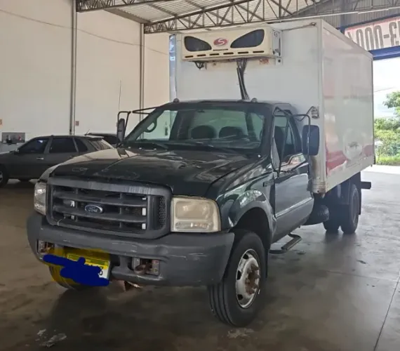 CAMINHÃO FORD F-4000 ANO 2005 - BAÚ FRIGORÍFICO