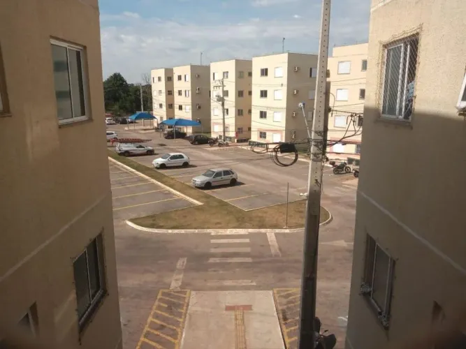 Venda de Apartamentos / Padrão na cidade de Várzea Grande