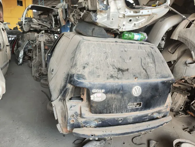 VENDO PEÇAS GOLF 1.6 2002