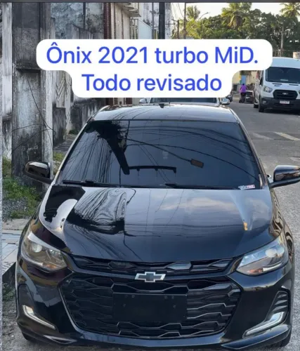 Chevrolet Onix Plus Premier Midnight 1.0 12V TB Flex Aut. 4P 2021