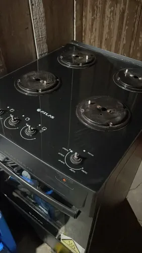 Vende-se fogão 4 bocas 3 meses de uso 