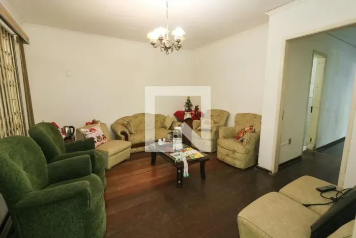 Casa à Venda - Cavalhada, 6 Quartos, 329 m2
