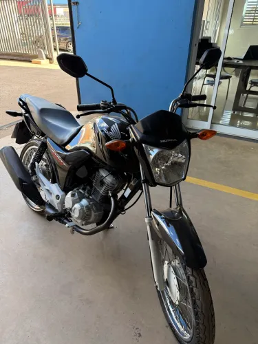 Oportunidade Moto CG Start em perfeito estado