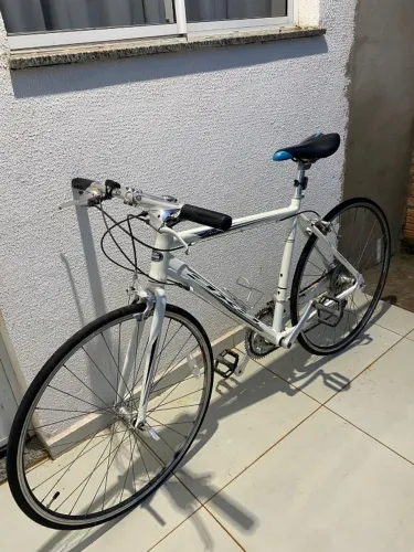 Bicicleta Land Rover Aero 7005 Alumínio