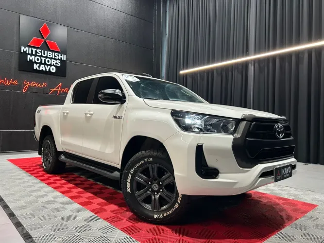 Toyota Hilux CD SR 4X4 2.8 TDI Diesel Aut. 2022