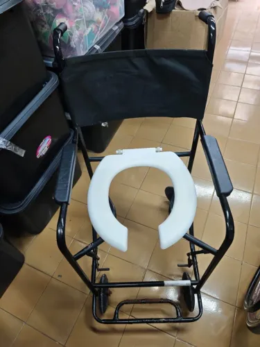 CADEIRA DE BANHO USADA