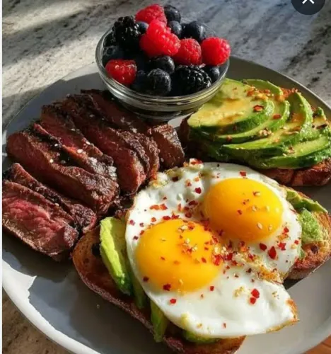 Especialista em Nutrição Fitness Domiciliar. Alimentação focada no seu objetivo.