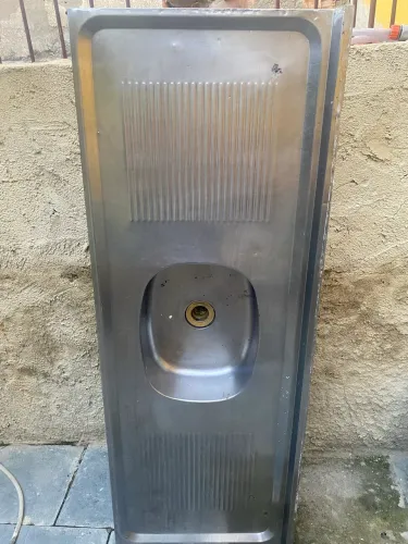Vendo pia de inox 120x120 usada