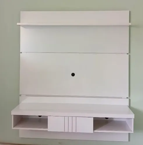 Painel para TV suspenso branco - excelente estado - Jardim Presidente.