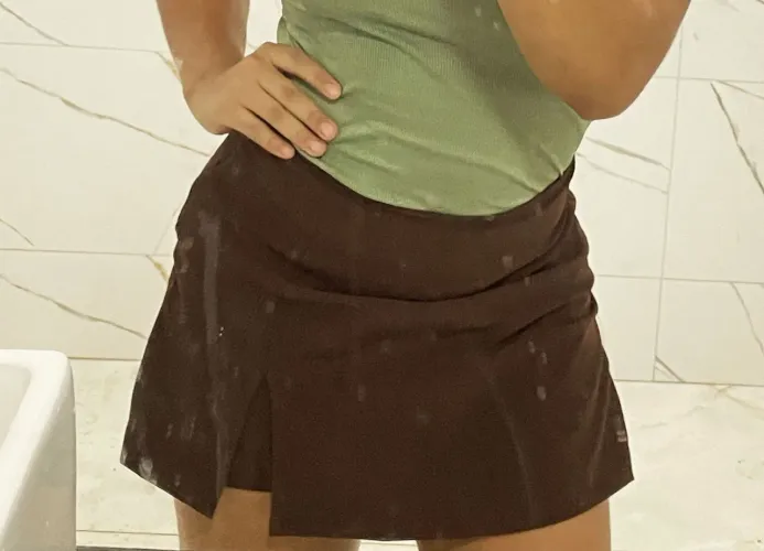 Short saia marrom