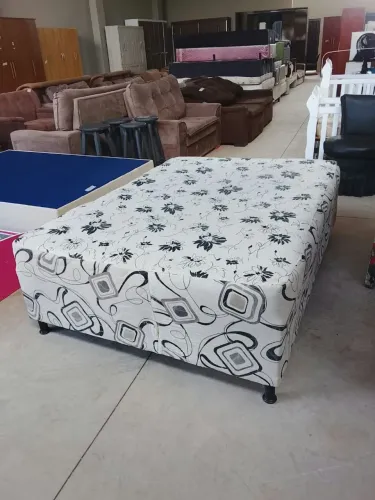 Cama box casal com colchão conjugado molas ensacadas, USADA ENTREGA dentro de Uberlândia 