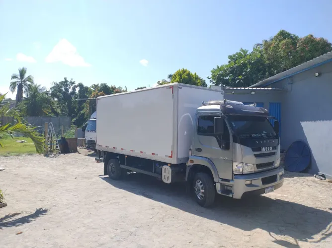 Iveco vertis com apenas 50 mil rodados único na cidade.