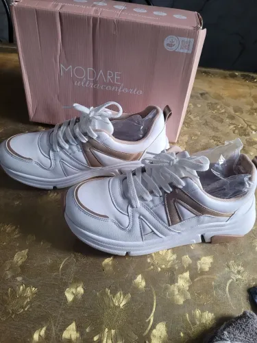 Tenis novo na caixa