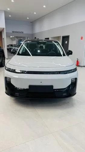 Leapmotor B10 BEV (Elétrico) 2027