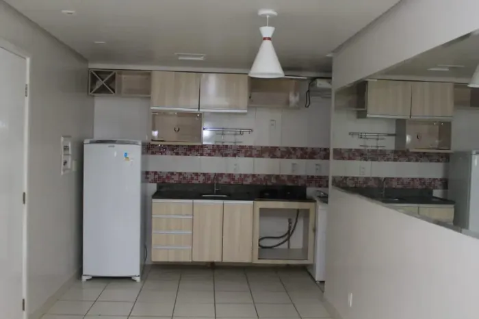 Apart. 2º andar, Varanda, Gás, Água, condomínio, Telas-proteção, caução em 2X