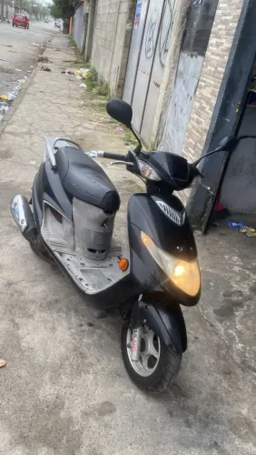 Suzuki Burgman 125