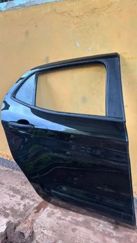 PORTA TRASEIRA DIREITA FIAT ARGO