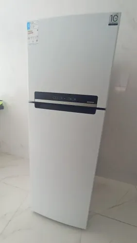 Geladeira Frost Free nova + 10 anos de garantia do motor + garantia prolongada até 2028