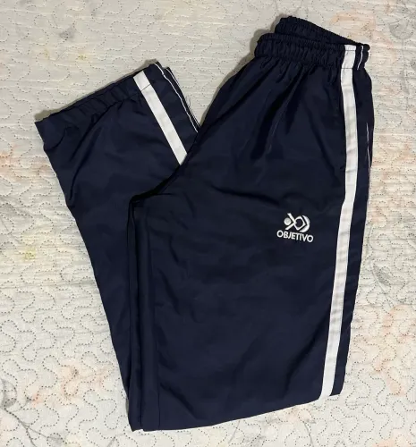 Uniforme Colégio Objetivo 