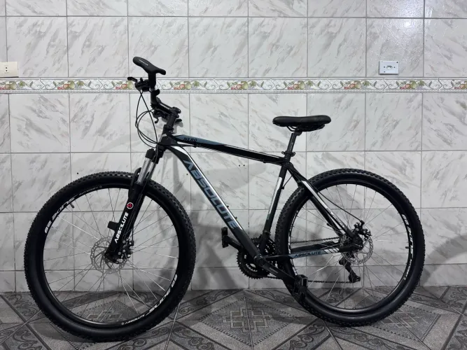 Bicicleta Absolute aro 29