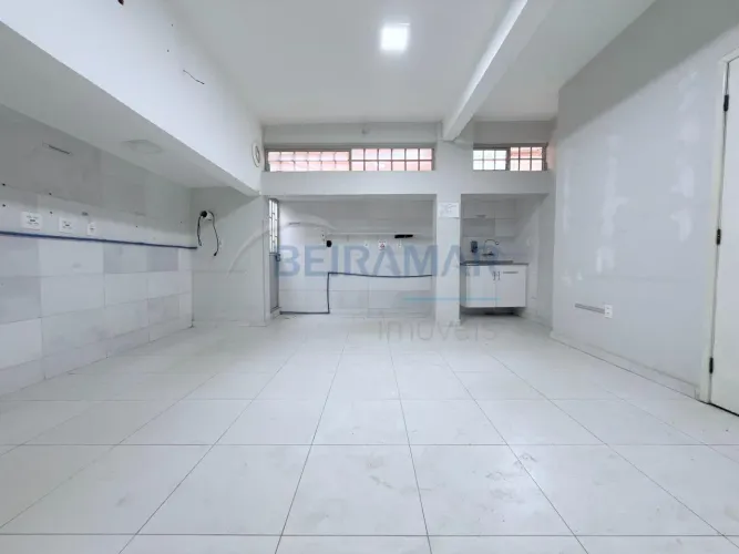 Loja Comercial com Subsolo  Quadra 05, Rua 800 B | Pistão Sul  Taguatinga/DF