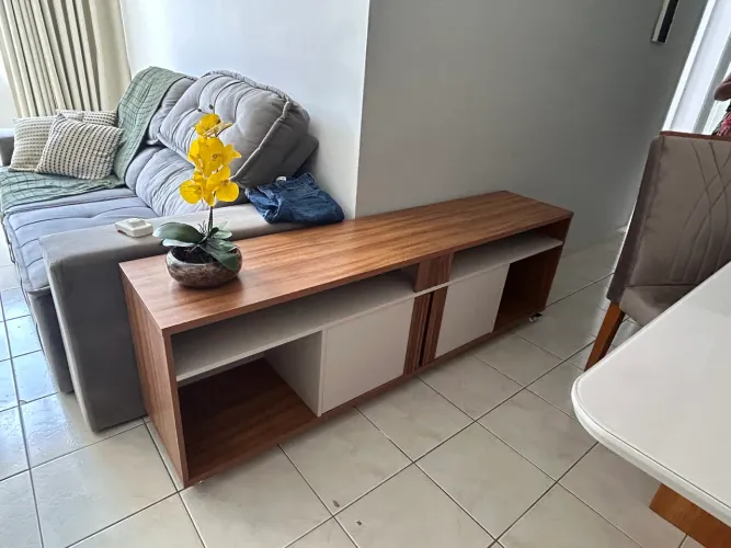 Rack em perfeito estado, poucos meses de uso