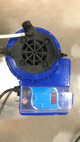 Bomba dosadora de cloro Exatta