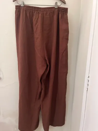 Calça pantalona alfaiataria tamanho 52