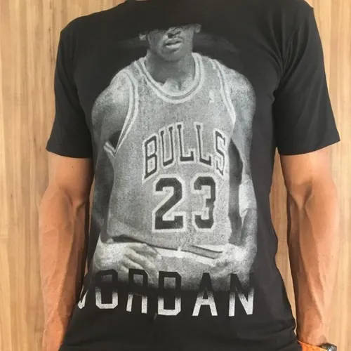 Camiseta Mycon Jordan feita em homenagem ao icônico jogador Michael Jordan -100% algodão