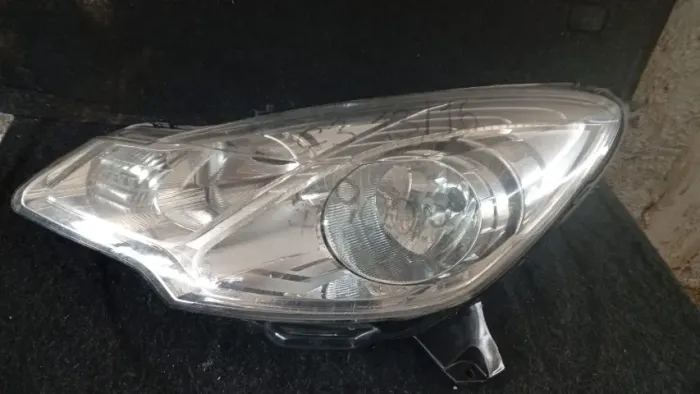 FAROL ESQUERDO CITROEN C3 2014