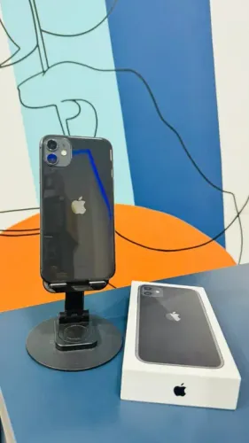 IPhone 11 64GB Preto Saúde de bateria 79% Semi Novo | Loja Fisica |